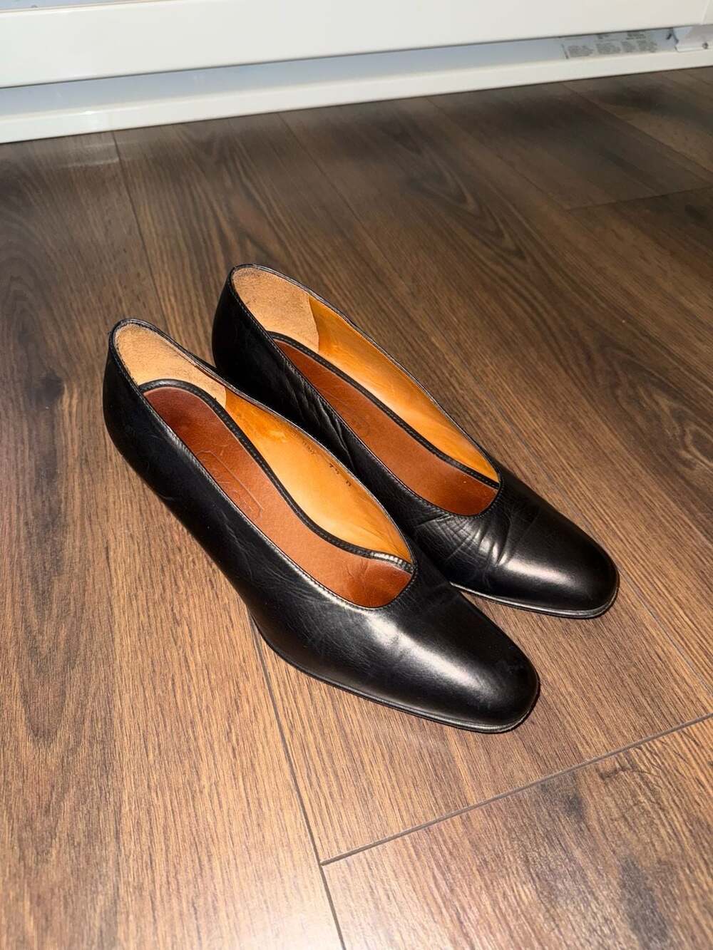 Coach Vintage Made in Italy Black Leather Low Heel Pumps